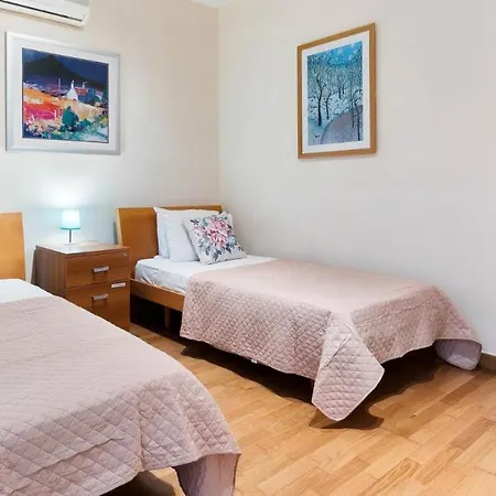 Fantastic Junior Cz02 Salamis With Gorgeous Views, Aphrodite Hills Villa Kouklia