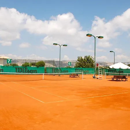 Fantastic Junior Cz02 Salamis With Gorgeous Views, Aphrodite Hills ヴィラ *