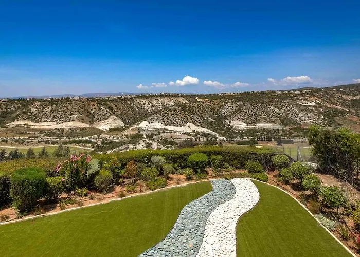 Fantastic Junior Cz02 Salamis With Gorgeous Views, Aphrodite Hills * Kouklia