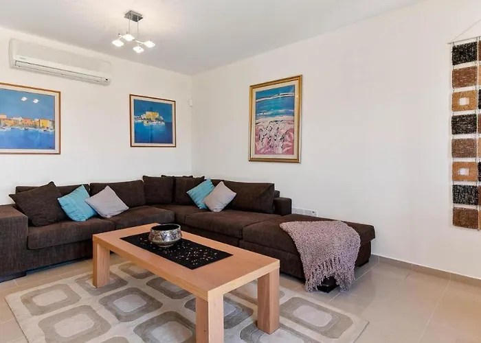 Willa Fantastic Junior Cz02 Salamis With Gorgeous Views, Aphrodite Hills Kuklia