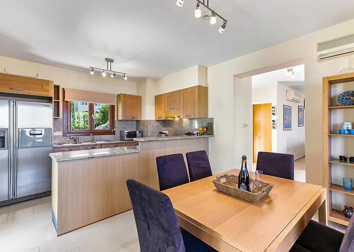 Fantastic Junior Cz02 Salamis With Gorgeous Views, Aphrodite Hills Willa