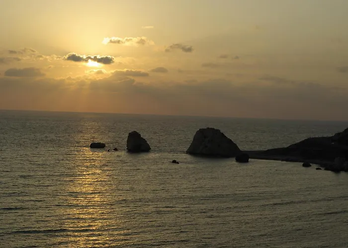 Fantastic Junior Cz02 Salamis With Gorgeous Views, Aphrodite Hills Willa Kuklia